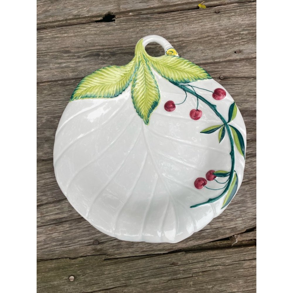 Vintage Italy Ceramic Serving Plate Leaf Shape & Cherries - Picture 7 of 12